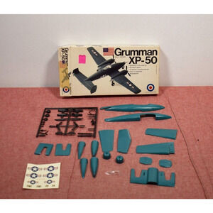 Grumman WWII Series XP-50 Model 1/55 (Package Wear)